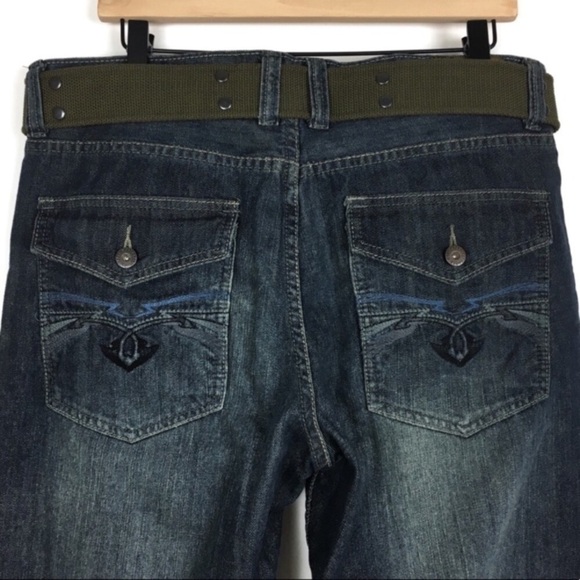 FLYPAPER Jeans Bootcut Distressed Dark Size 34 x 30 Short Inseam NWT Canvas Belt - Picture 5 of 9
